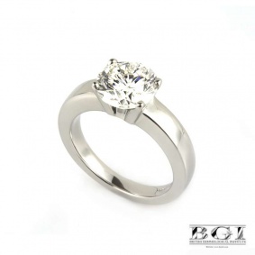 Round Brilliant Cut Diamond Ring in Platinum 1.99ct F/VS1